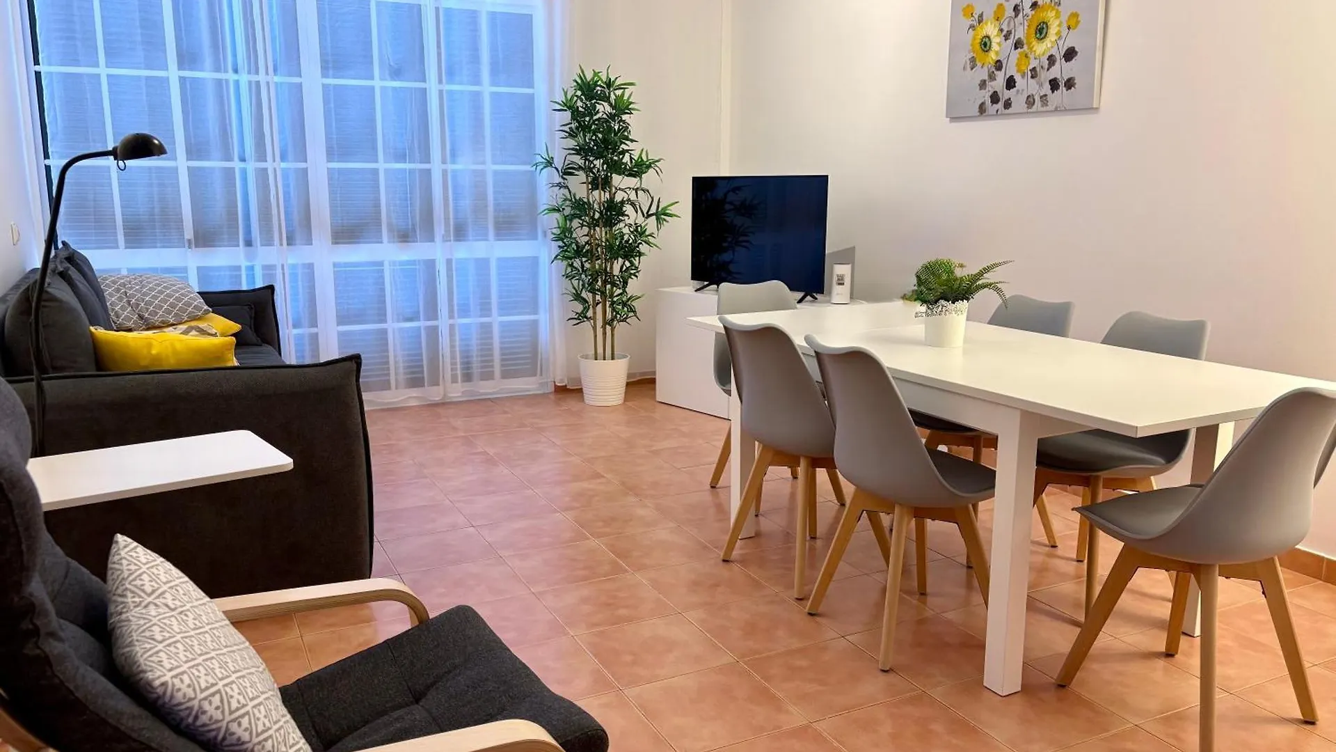 Beach Relax Apartment Порту-Санту
