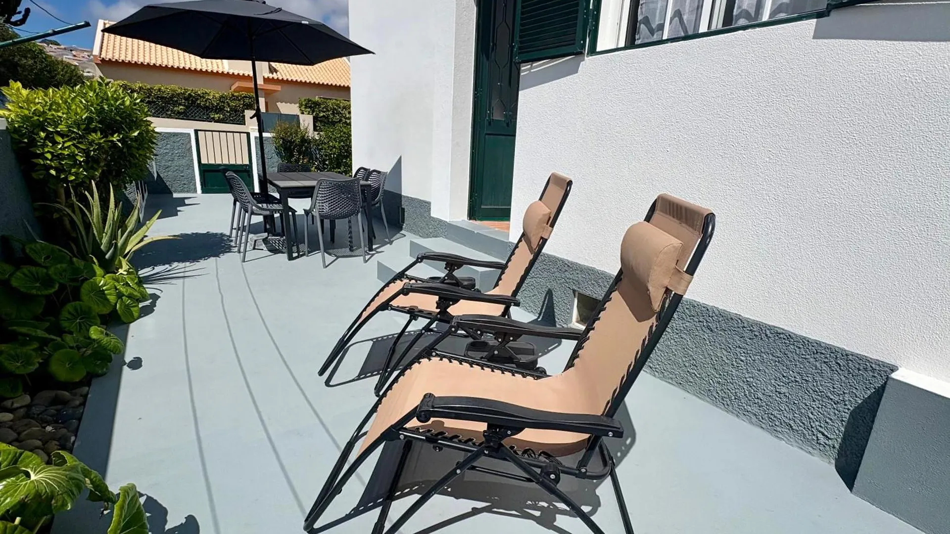 Beach Relax Apartment Порту-Санту Португалия
